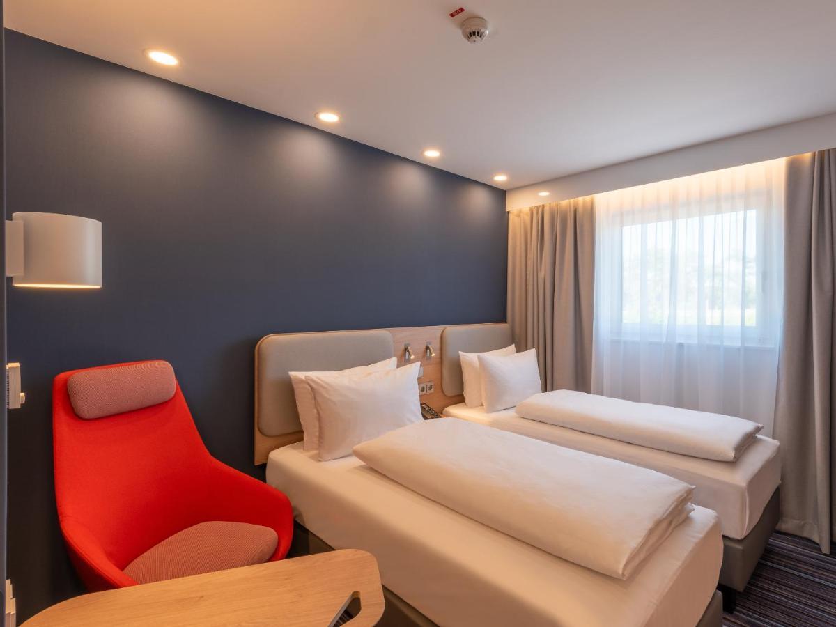 Holiday Inn Express - Hamburg South A7-As42 By Ihg Egestorf Buitenkant foto