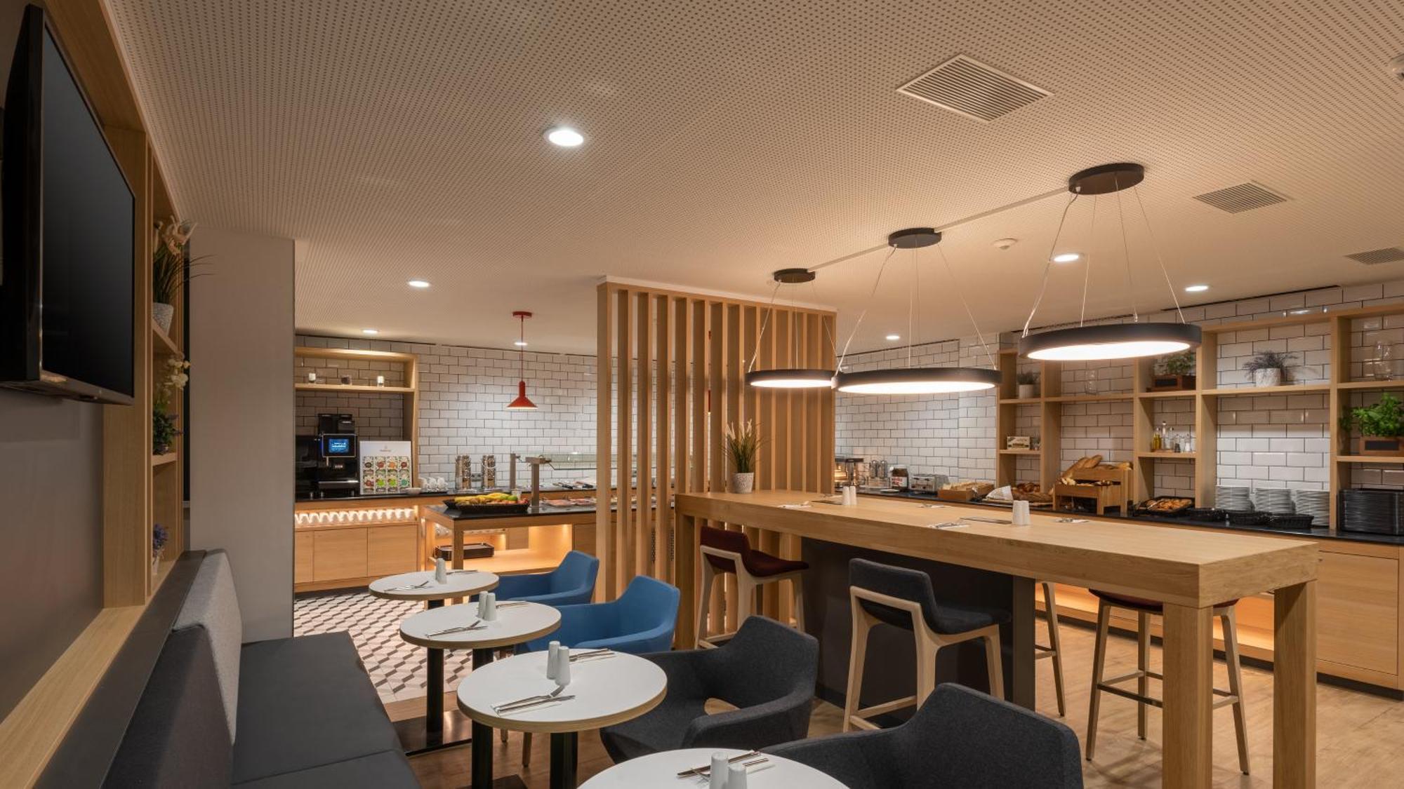 Holiday Inn Express - Hamburg South A7-As42 By Ihg Egestorf Buitenkant foto