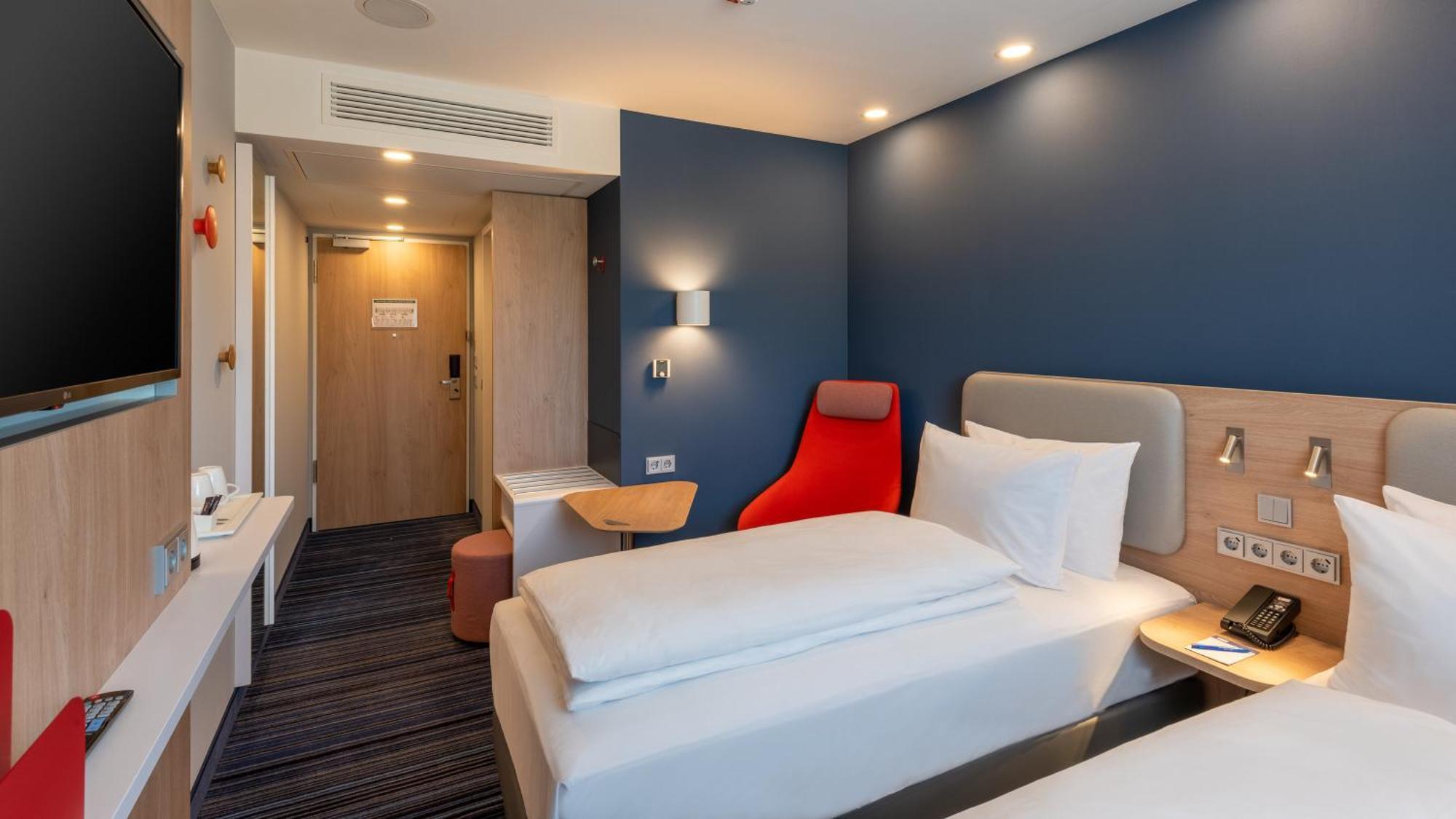Holiday Inn Express - Hamburg South A7-As42 By Ihg Egestorf Buitenkant foto