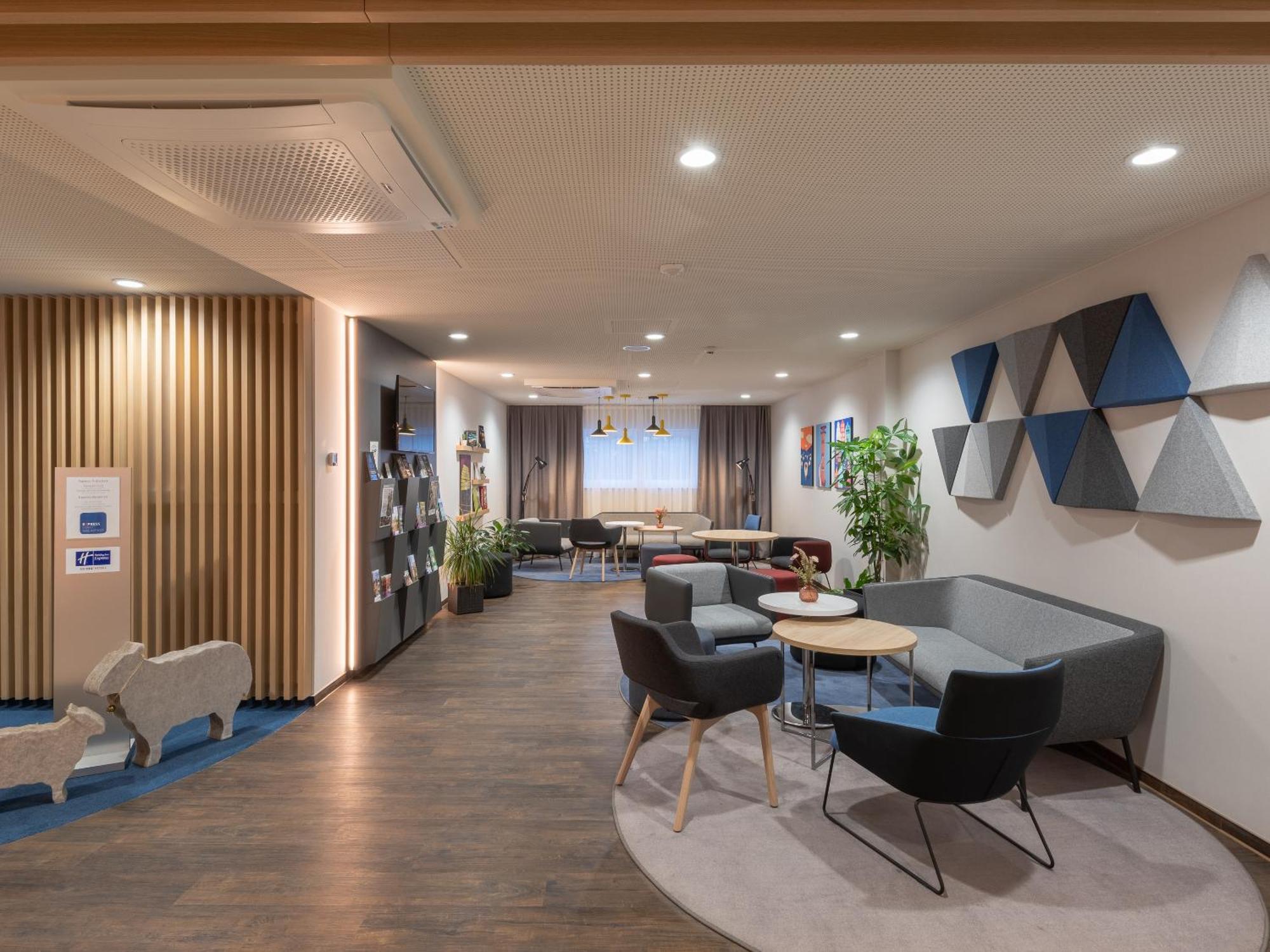 Holiday Inn Express - Hamburg South A7-As42 By Ihg Egestorf Buitenkant foto